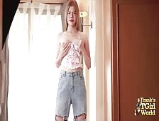 Sexy Bangkok Ladyboy Boom