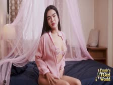 Hung Sexy Bangkok Ladyboy Bella