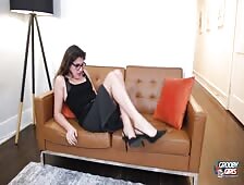 Sexy Natural Tgirl Newcomer Elle